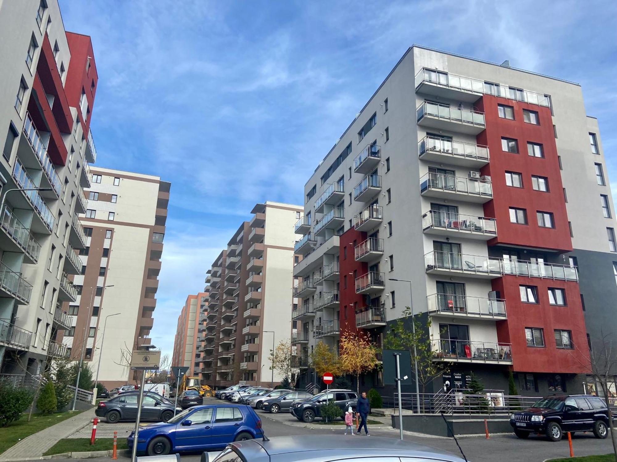 Divany Apartaments - Coresi Mall Брашов Экстерьер фото